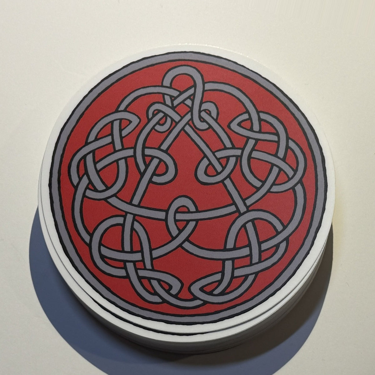 Discipline knot vinyl sticker, 4.75 inch circle